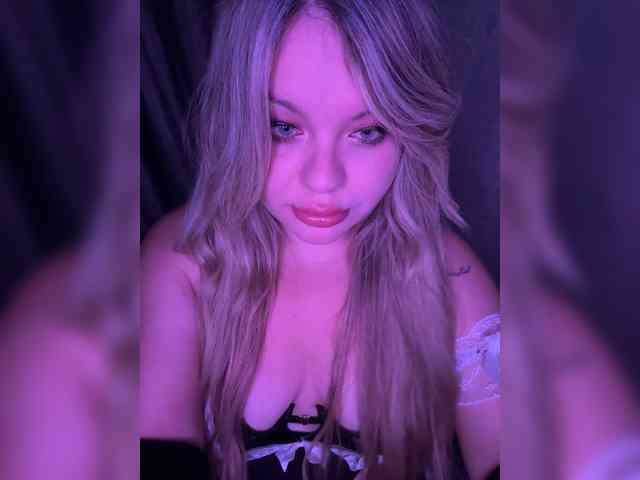 MariaMalyshka webcam