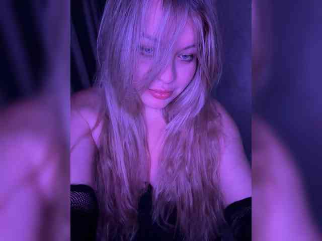 MariaMalyshka webcam