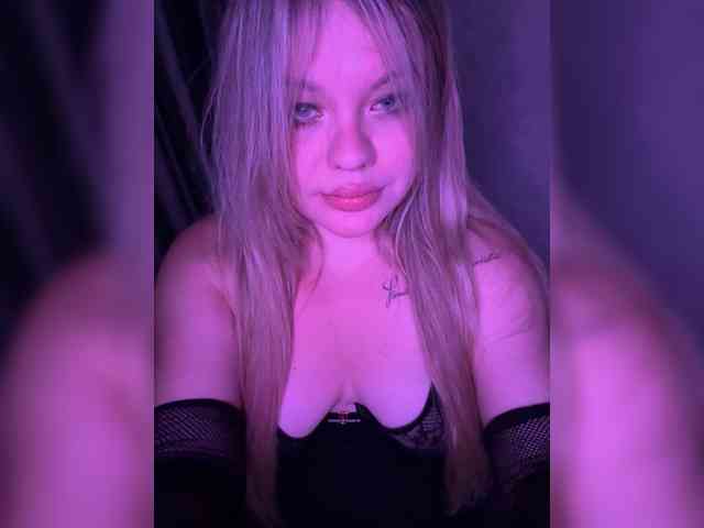 MariaMalyshka webcam