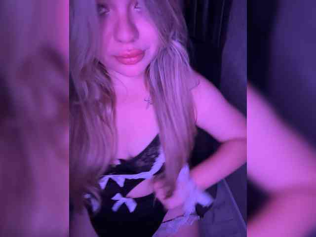 MariaMalyshka webcam