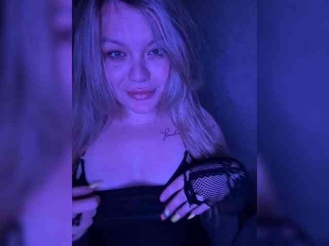 mariamalyshka's live room