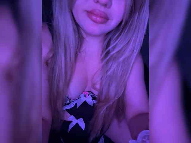 MariaMalyshka webcam