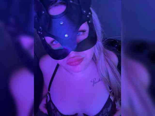 MariaMalyshka webcam