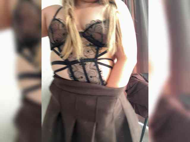 Maria2928 webcam