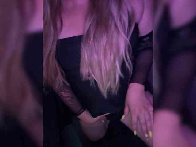 Maria2928 webcam