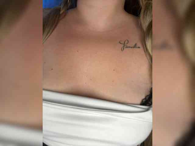 Maria2928 webcam