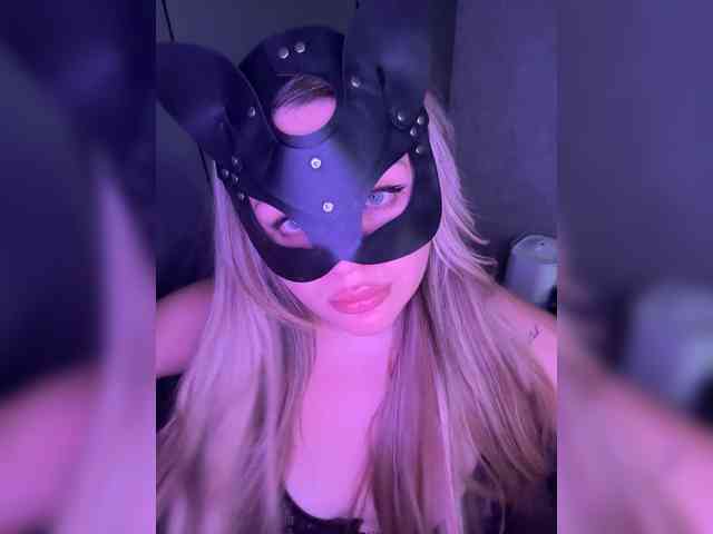 MariaMalyshka webcam
