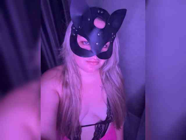 Maria2928 webcam