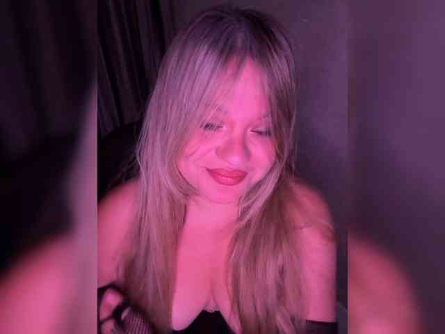 MariaMalyshka webcam
