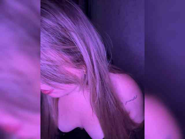 MariaMalyshka webcam