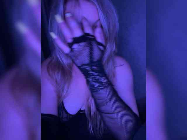 MariaMalyshka webcam