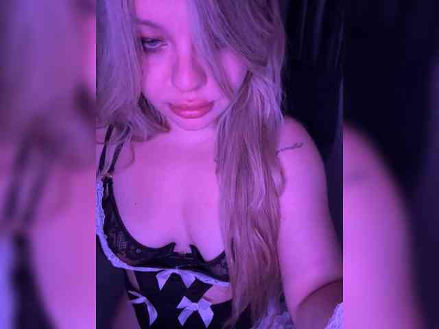 MariaMalyshka webcam