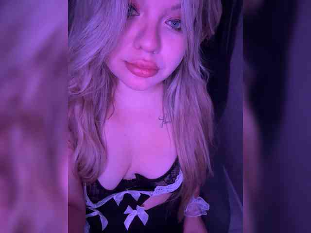 MariaMalyshka webcam