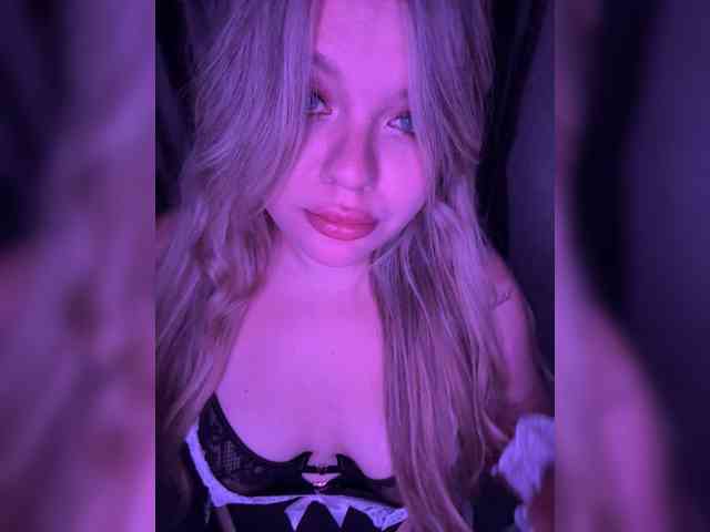 MariaMalyshka webcam