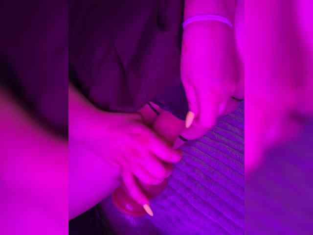Maria2928 webcam