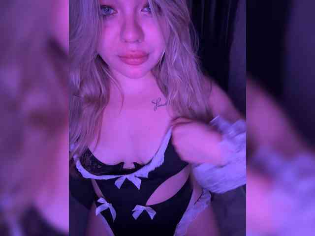 MariaMalyshka webcam