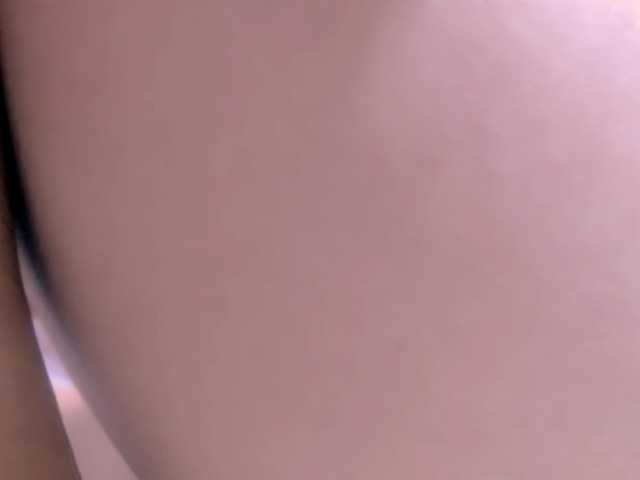 miajuice18 live cam on BongaCams