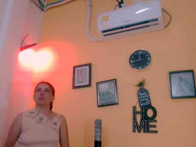 Model: miajuice18