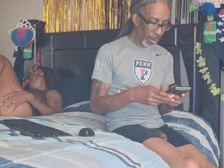 MrnMrsGoodi3tim3's Live Webcam