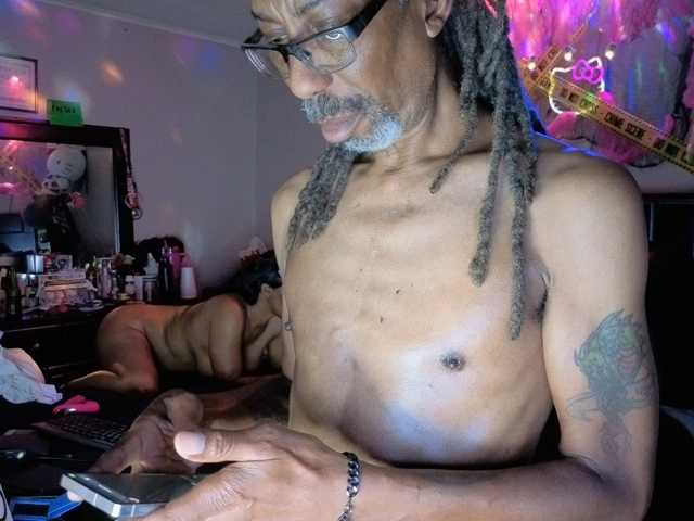 MrnMrsGoodi3tim3 live cam preview