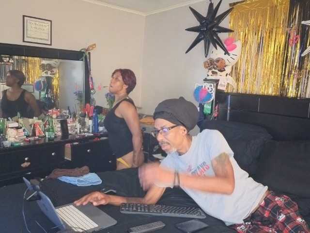 MrnMrsGoodi3tim3 live cam on BongaCams
