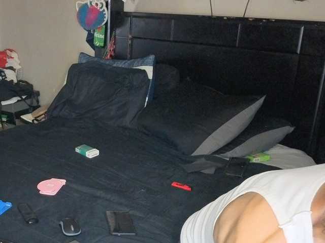 MrnMrsGoodi3tim3 live cam preview