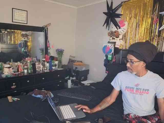 MrnMrsGoodi3tim3 webcam