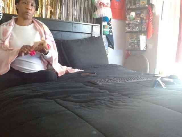 MrnMrsGoodi3tim3 webcam