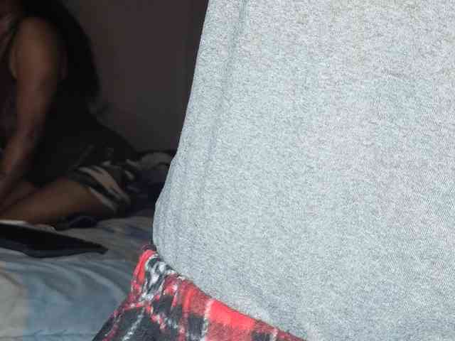 MrnMrsGoodi3tim3 webcam
