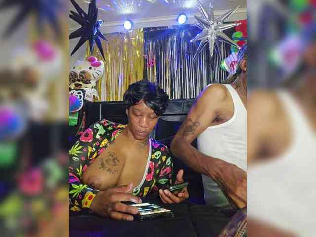 MrnMrsGoodi3tim3