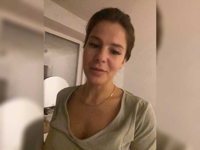 Hotkate77 live cam on BongaCams