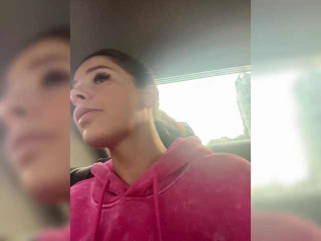 Hotkate77