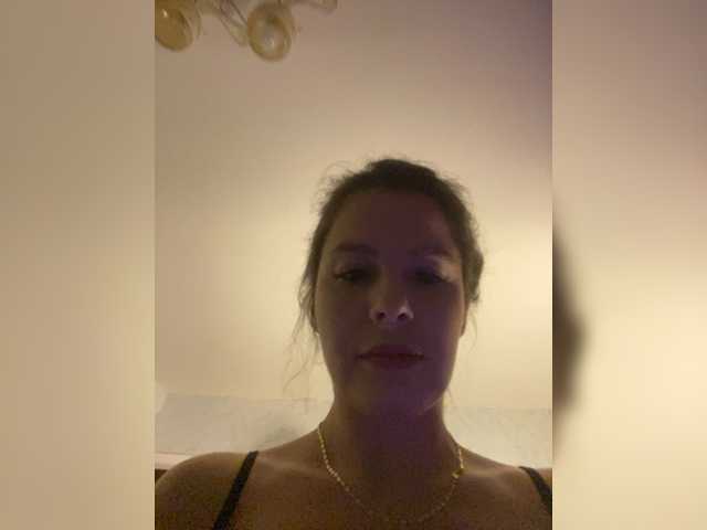 Hotkate77