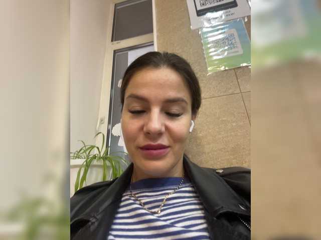Hotkate77