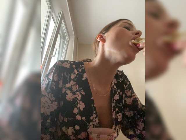 Hotkate77 live cam