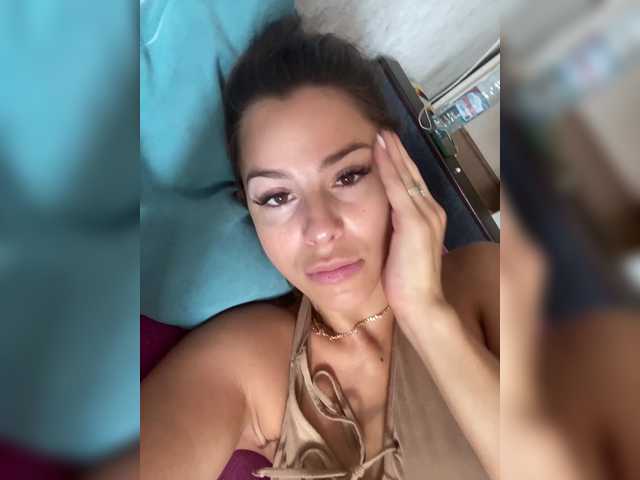 Hotkate77 live cam on BongaCams
