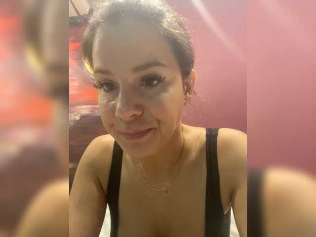 Hotkate77