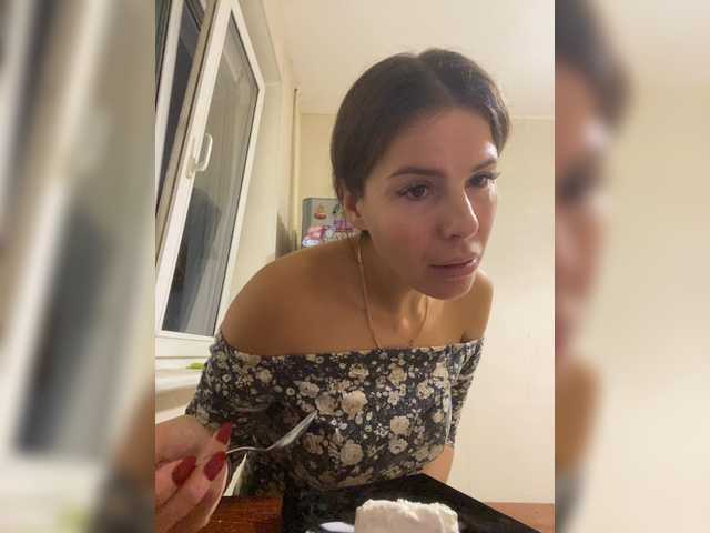 Hotkate77