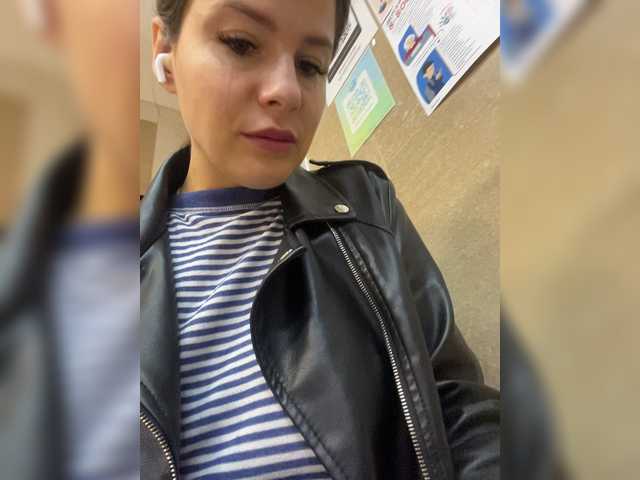 Hotkate77