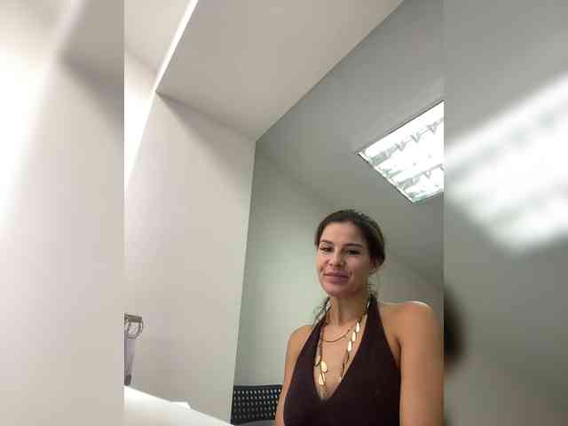 Hotkate77 webcam