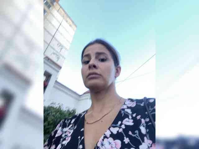 Hotkate77 webcam