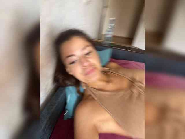 Hotkate77