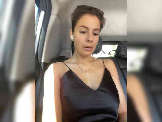 Hotkate77 webcam