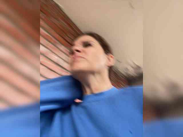 Hotkate77 webcam