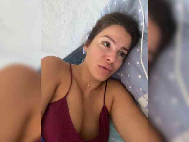 Hotkate77