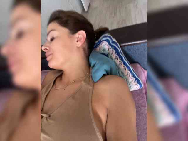 Hotkate77