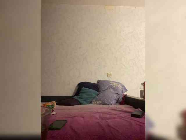 Hotkate77 webcam