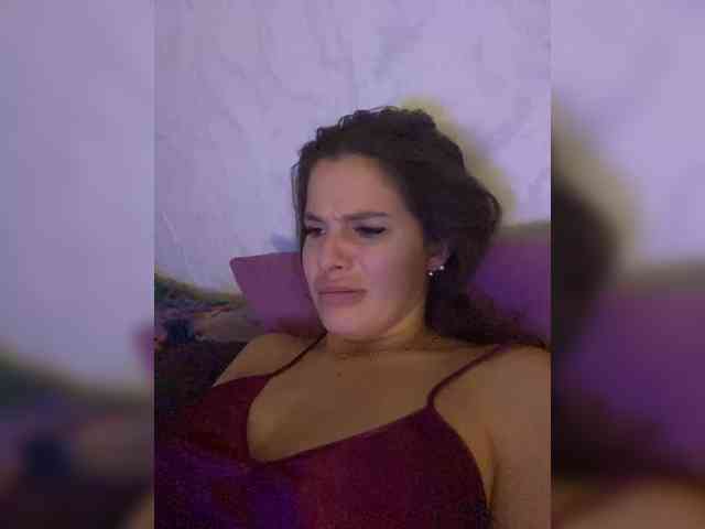 Hotkate77 webcam