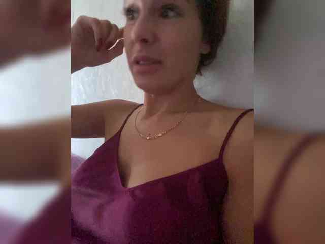 Hotkate77