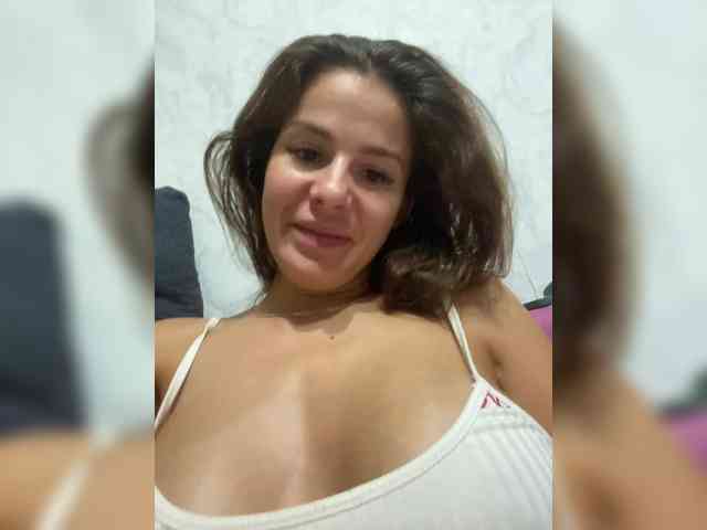 Hotkate77 webcam